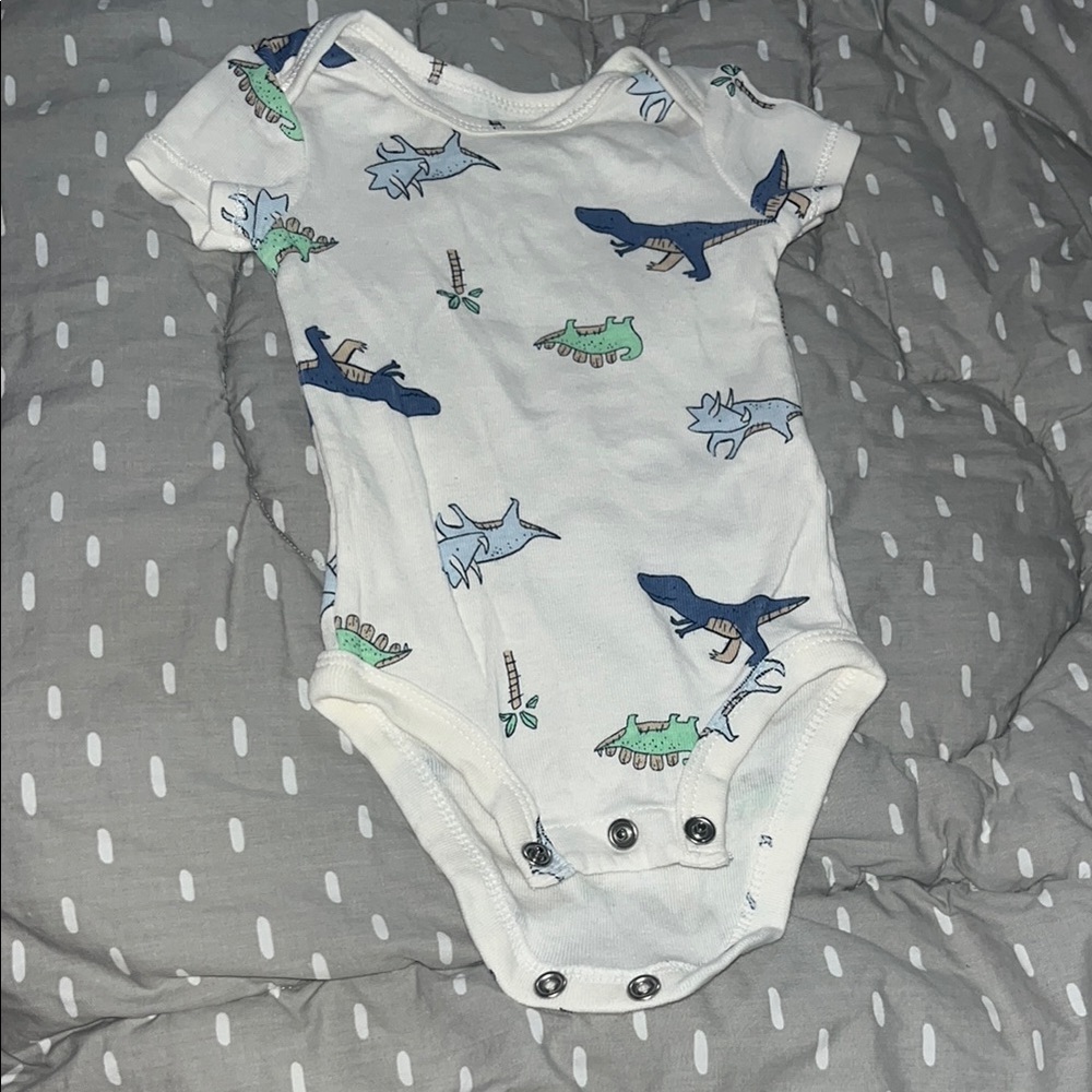 Disposable Diapers with Patterns